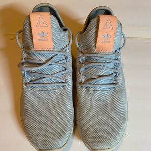 Adidas Pharrell Williams Shoes size 8.5